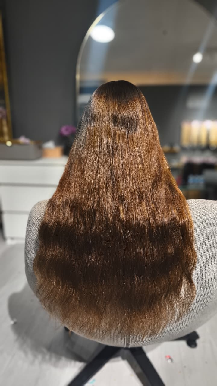Same client after — thick brown length, Keratin Bond double 150 g