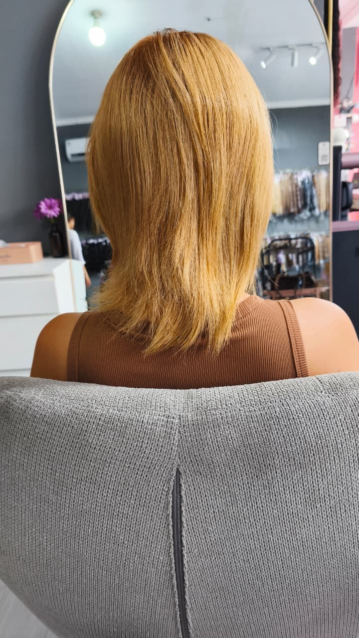 Client before — honey-blonde bob